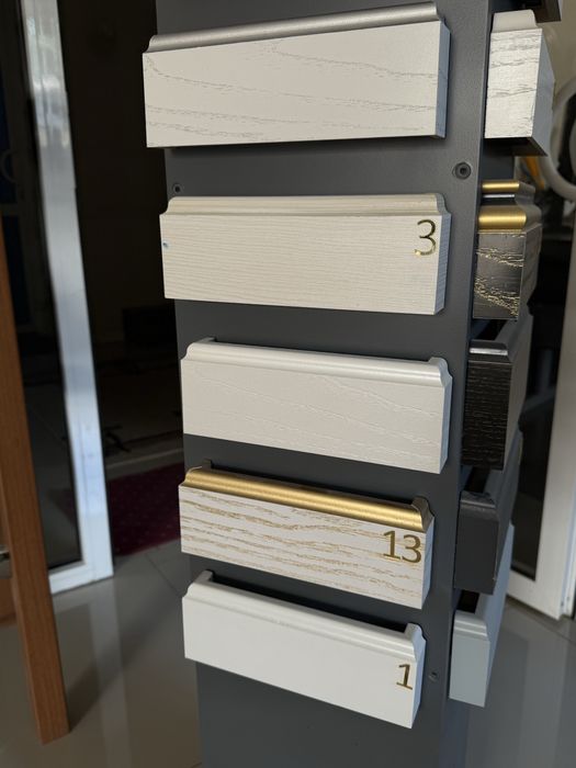 plintus mdf krasheniy