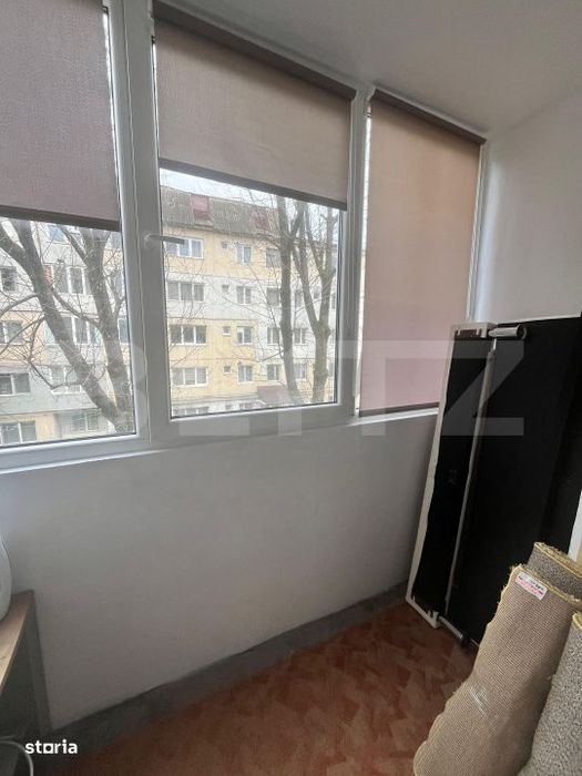 Apartament cu 3 camere, etaj 2, zona Lama
