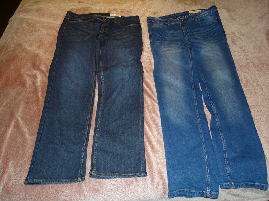 2 броя мъжки дънки, термо панталон+   самобръсначка  PHILIPS и тример