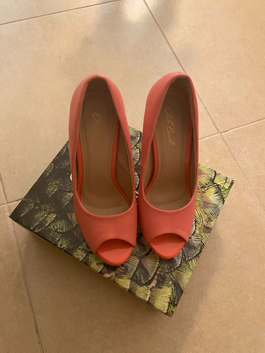 Дамски обувки на ток