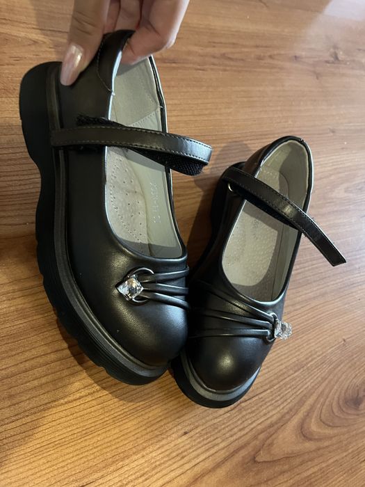 Туфли для девочки