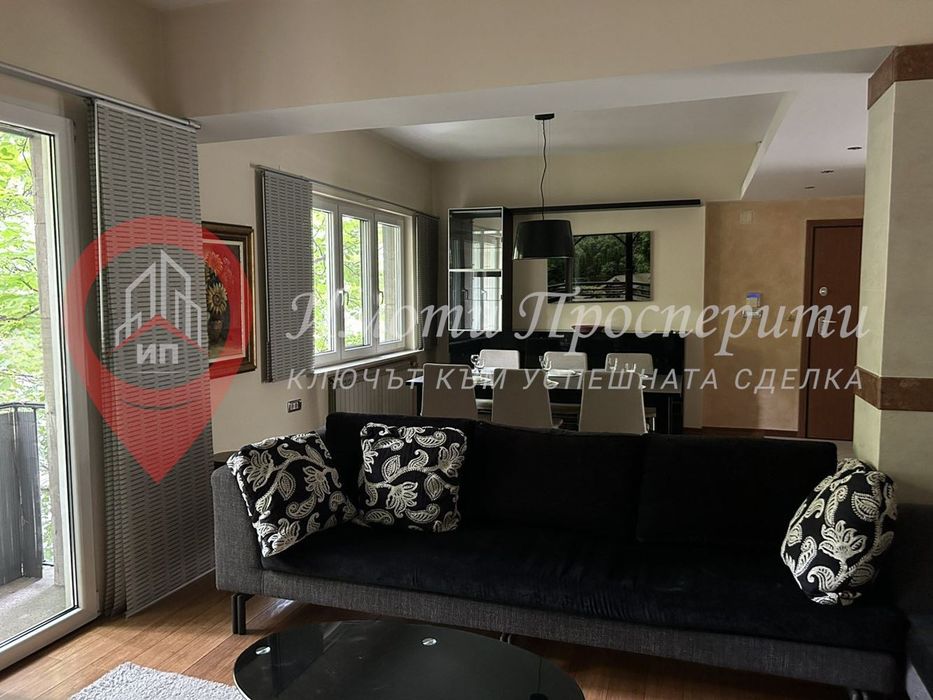 Дава се под наем Четиристаен апартамент в София, Център - 190 кв.м за 1400 € - Снимка #4