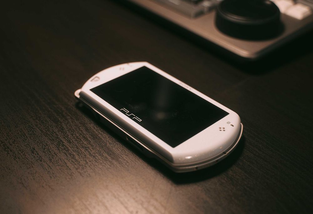 PSP Go Pearl White, 16gb modat