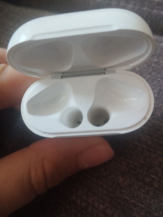 AirPods 2-го поколения