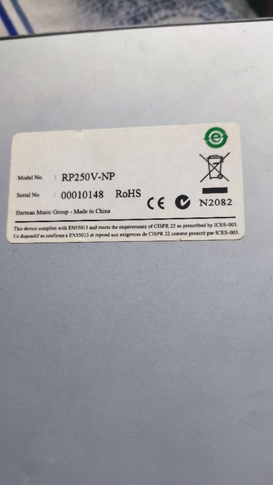 Гитарный мульти-эффект процессор RP250