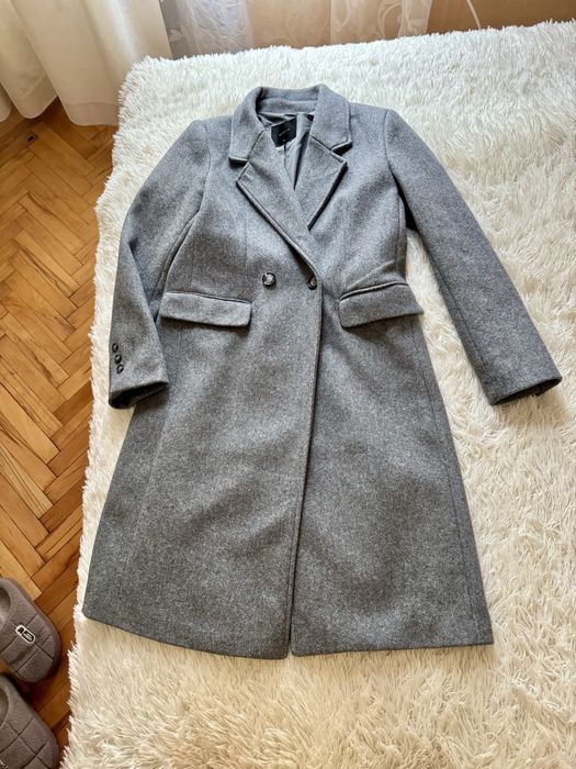 Дамско палто MOHITO