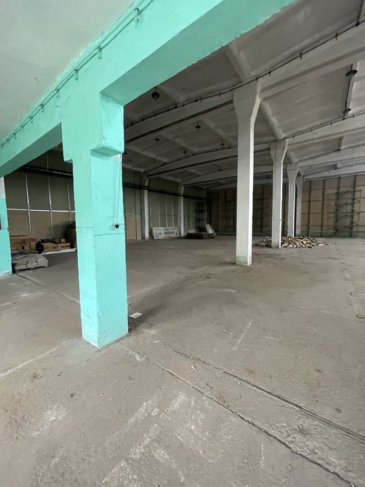 Inchiriez hale si birouri in Alexandria