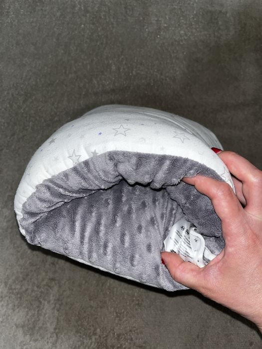 Изключително удобна възглавница за кърмене мек ръкав