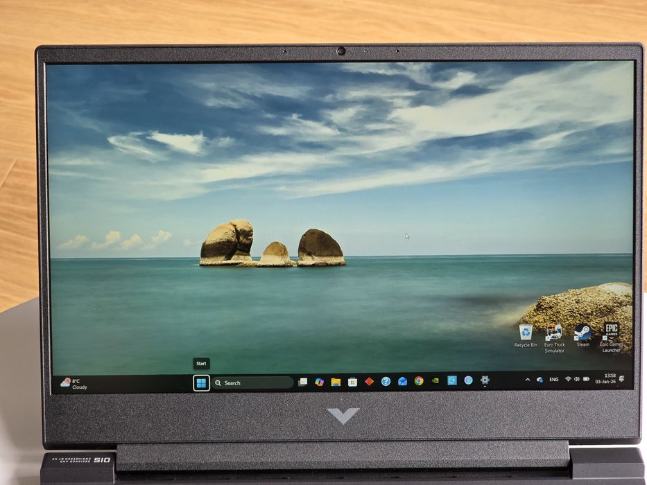 Геймърски лаптоп HP Victus 15-fa2700ng (B7VJ7EA)