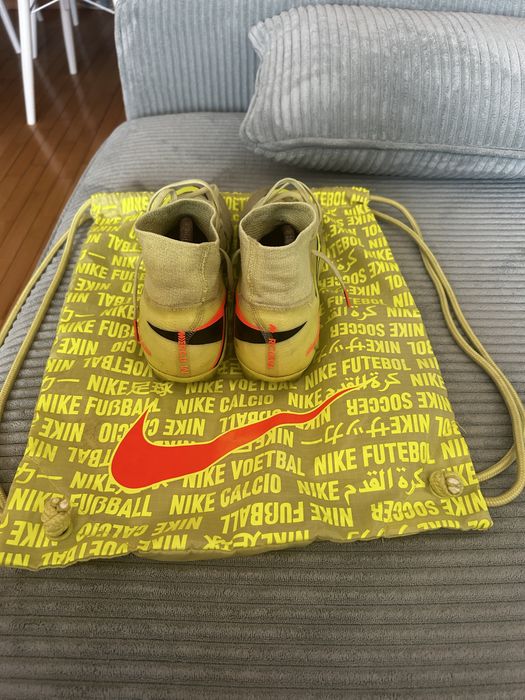 Ghete de fotbal nike mercurial elite