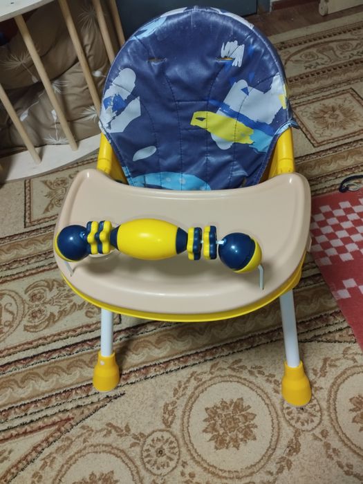 Столик для кормления.