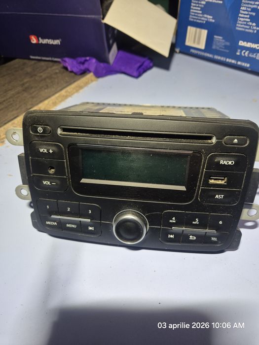 Cd player cu usb Logan2