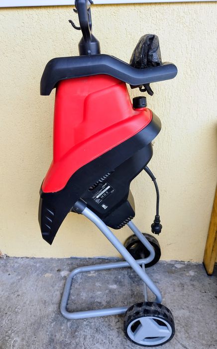 Tocător crengi Einhell 2500W