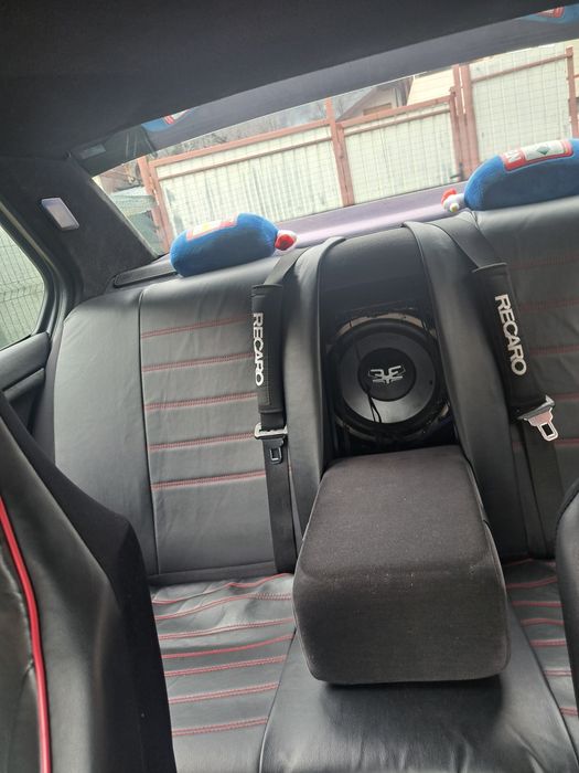 BMW e36 sedan 316i m43