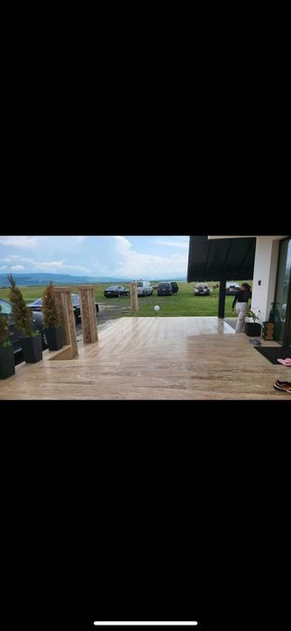 Piatră naturală  Granit Marmură Travertin