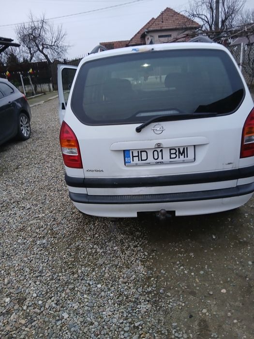 Opel Zafira 2000