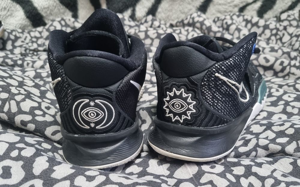 Nike Kyrie 7 Brooklyn