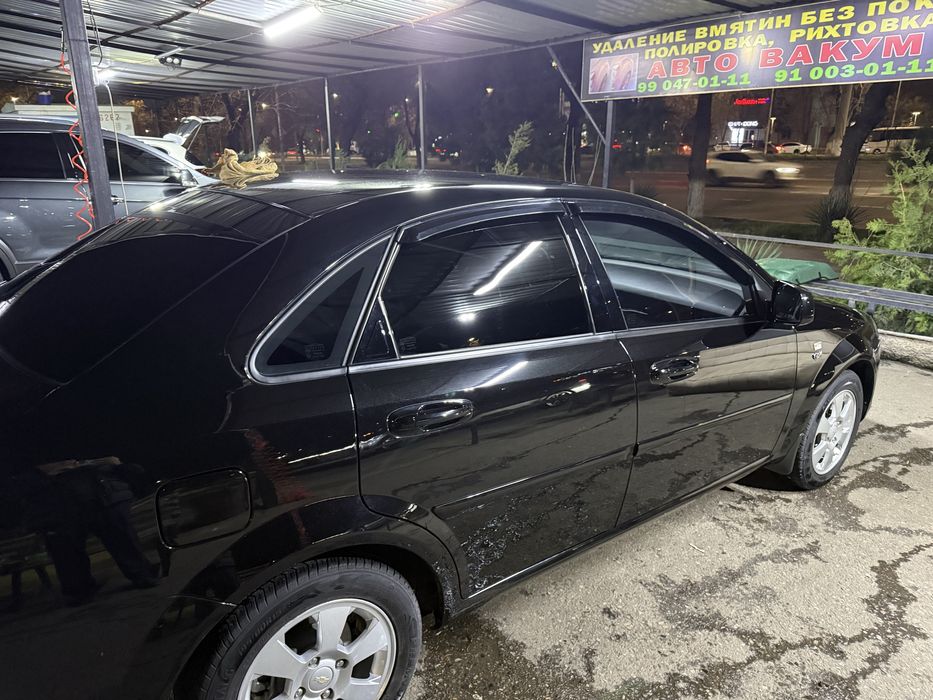 Gentra srochna sotiladi, kraska toza, bez lyuk, kreditga ham sotiladi.