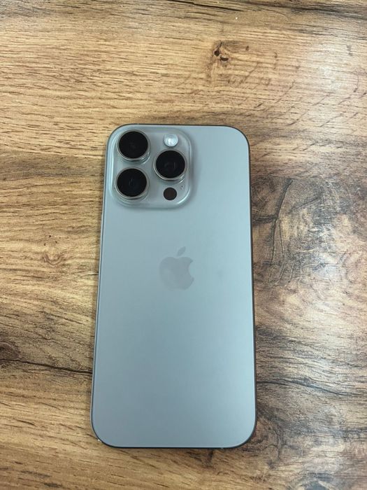 Айфон 16 ро 128 гб емкрст 1000