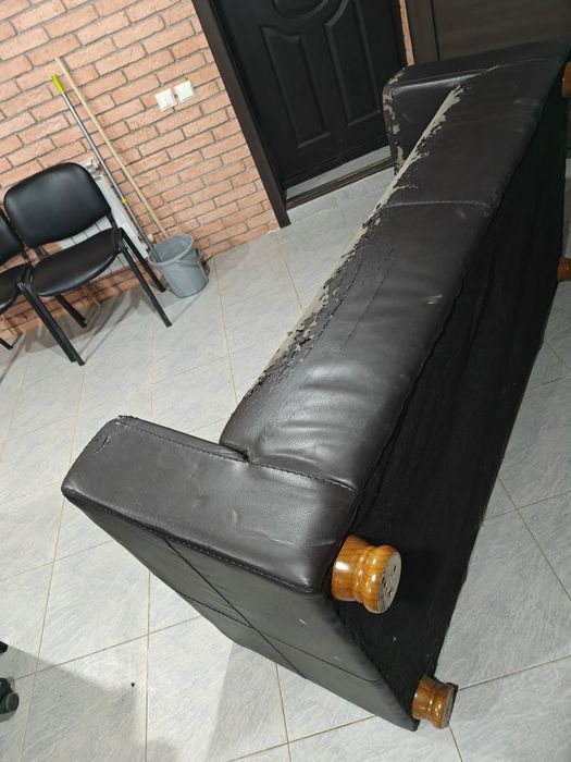 Продается диван б/у