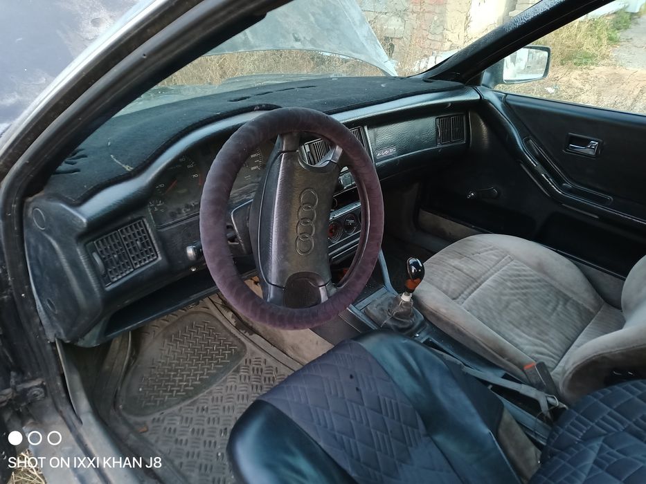 Продам срочно Ауди б3 80 5 цилиндровый