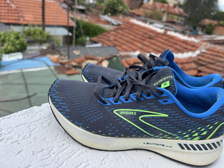 Brooks Levante 43
