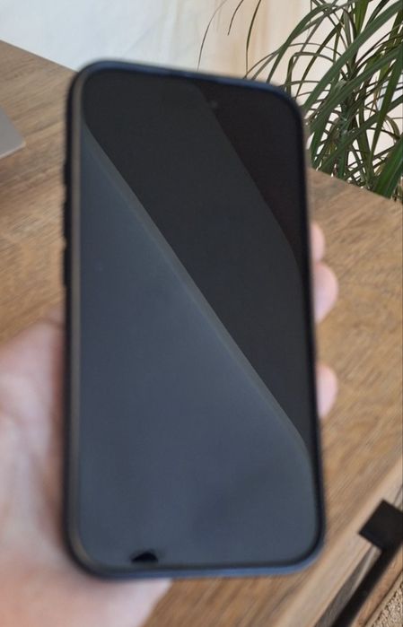 Iphone 16 128gb без забележки