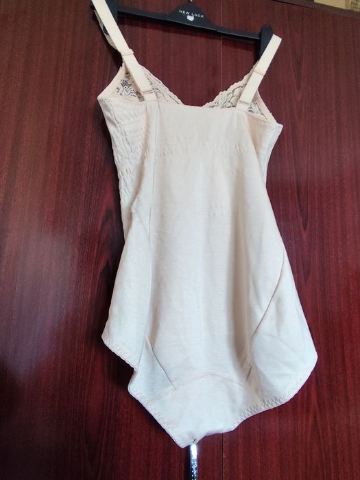 Body modelator damă 90B