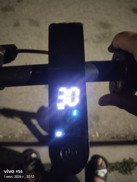 Продам самокат Xiaomi Срочно