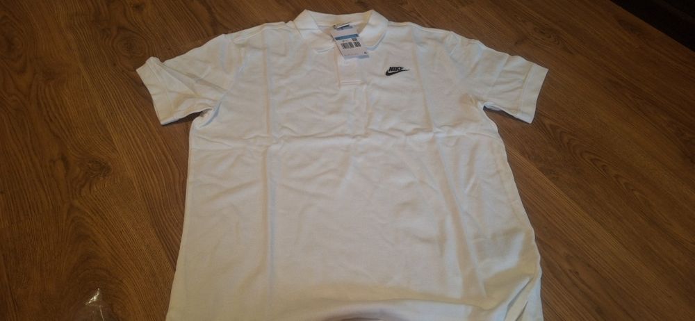 Tricouri nike noi cu eticheta