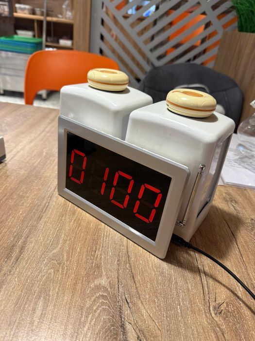 Диспенсер для салфеток, табло