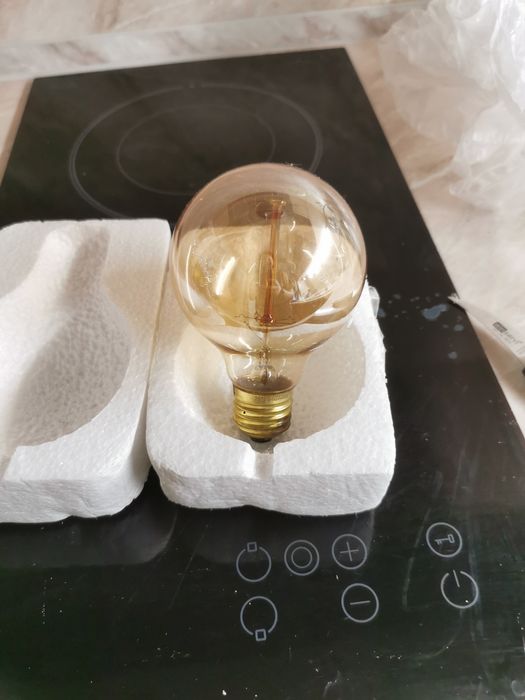 Крушка за осветление с нажежаема жичка