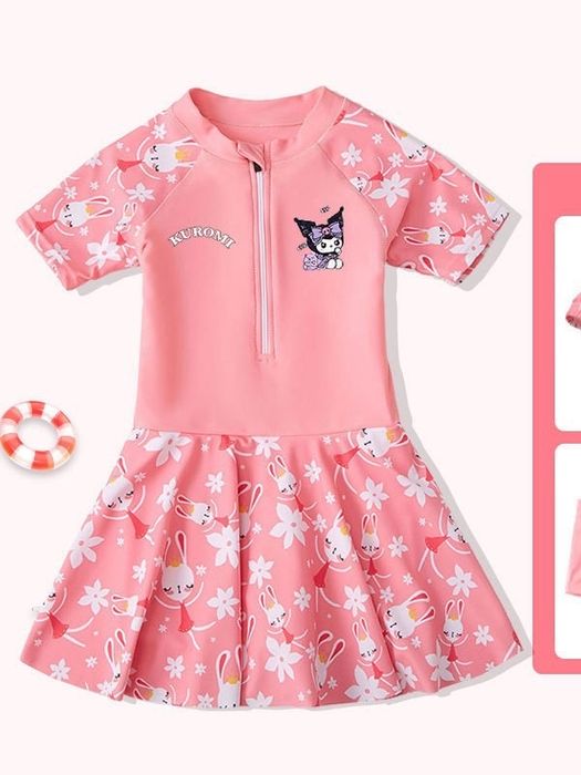 Слитный купальник