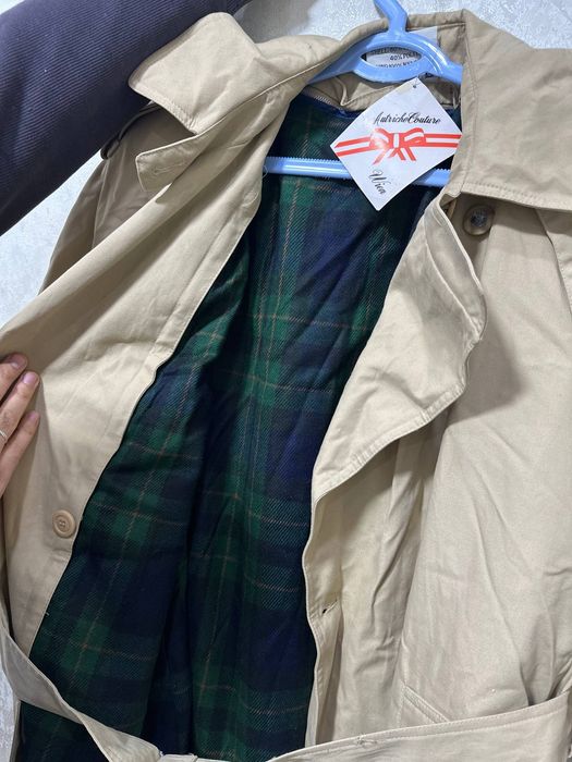 Продается плаш куртка новый