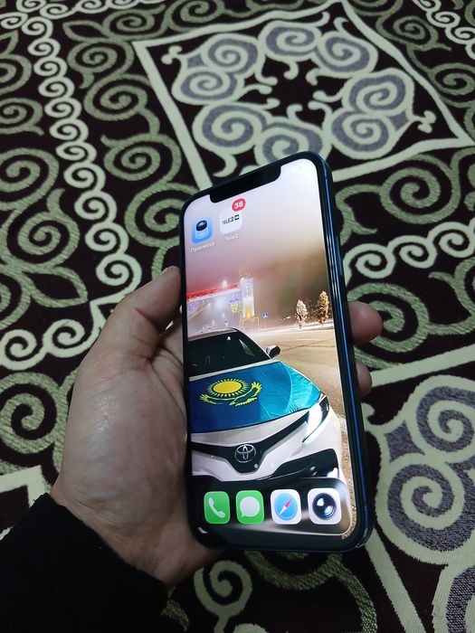 продам iphone 12 64gv