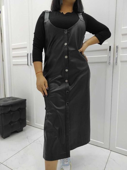 Продаю Турецкий сарафан эко Кожа  40-42 размер