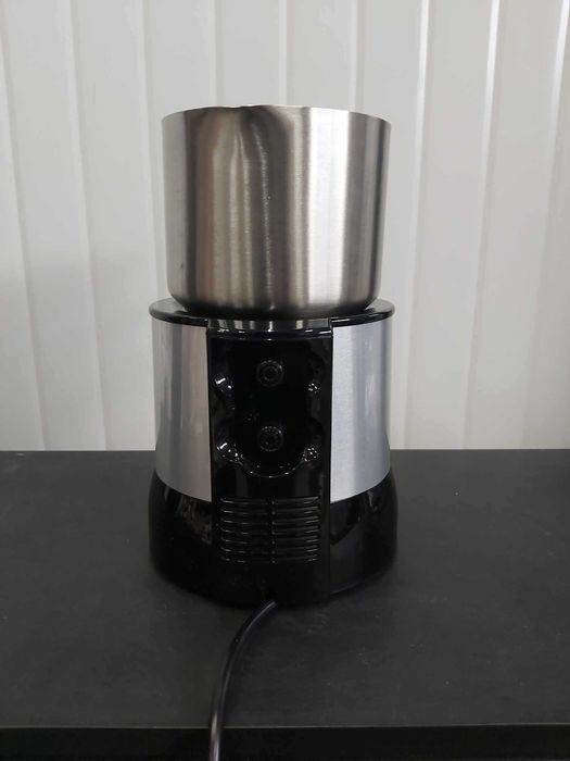 Индукционен пенообразувател мляко SEVERIN