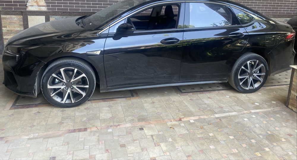 GAC AION S 580 Qora rang Qora salon 2025 garantiya 3yil 480km