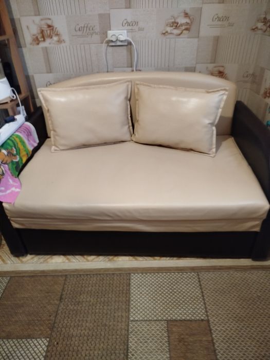 Продам  диван  малютку 35000