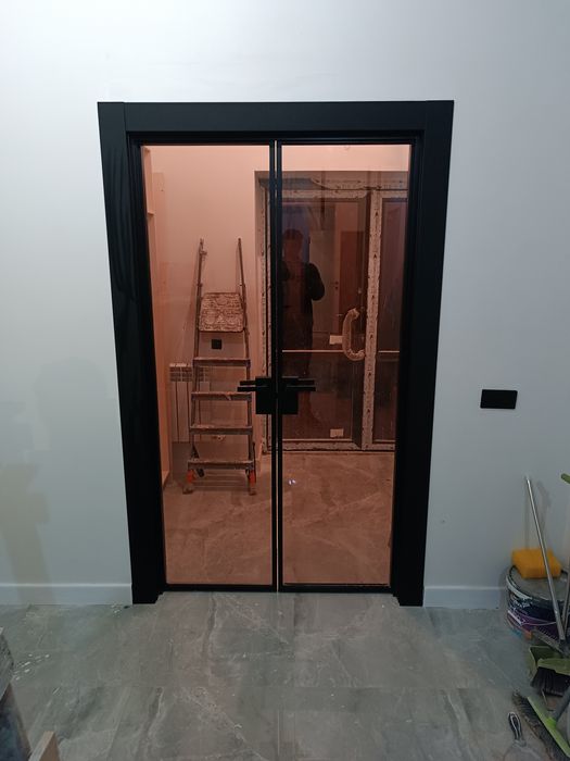 Установка межкомнатных дверей профессиональная
