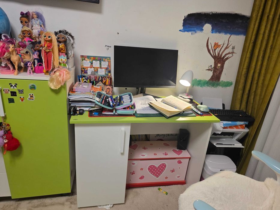 Mobilier Tineret