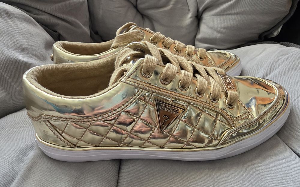 кецове Guess номер 37 и 1/2ра