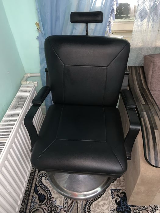 Salon kreslasi sartaroshlar uchun