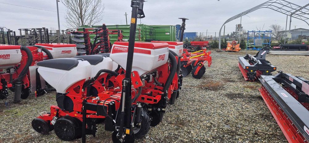 Semanatoare Prasitoare Sola Prosem K 6 Randuri cu Fertilizare