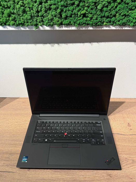 Lenovo ThinkPad P1 Gen 6 16" UHD OLED i7 64GB RTX 4080 12GB 1TB SSD
