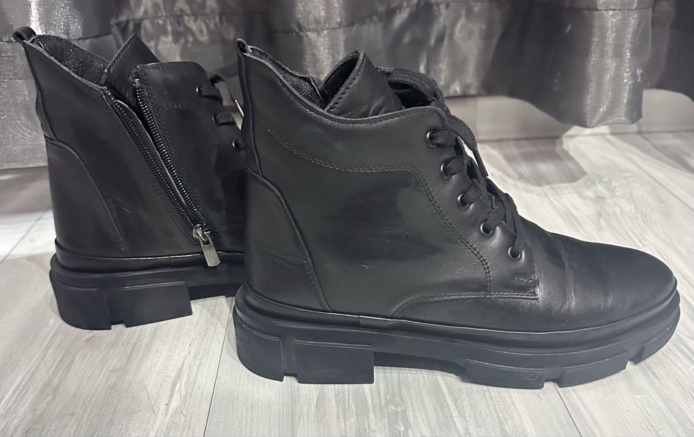 Черни боти естествена кожа 38 номер