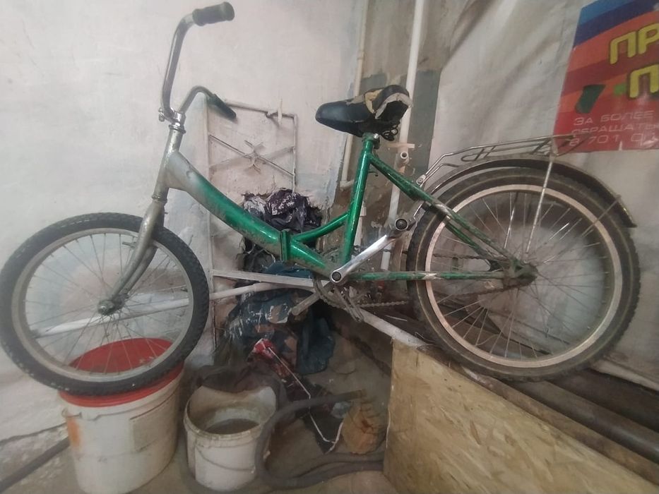 Продам 2с половиной  Велосипеда