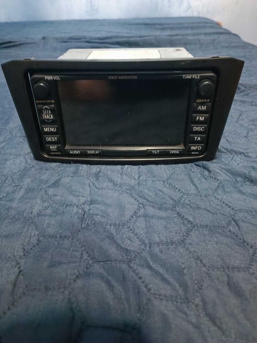 Оригинална навигация за Toyota avensis T25