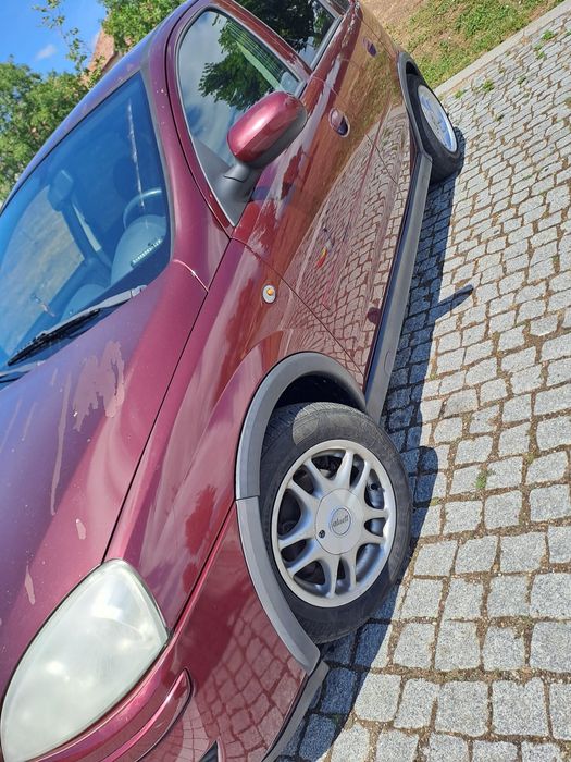 Vând Opel CORSA  C