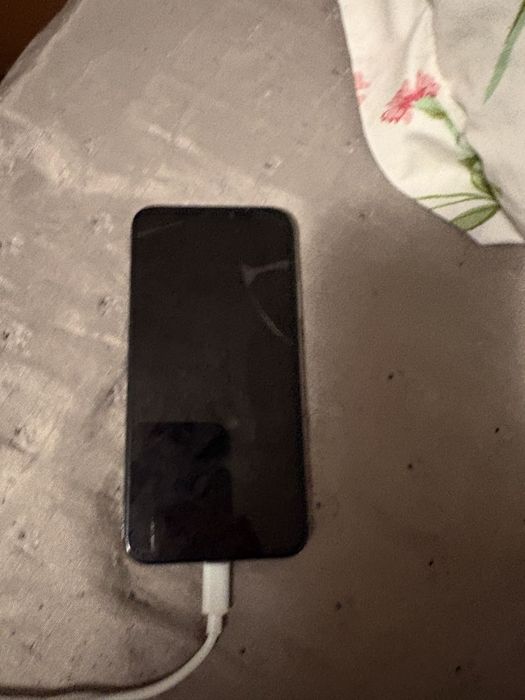 Vand iphone xs max de piese